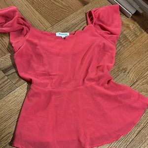 Women’s Pink Top